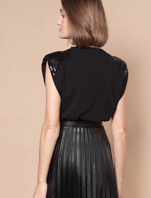 VILATTE Футболка 568828 D49.741 черный