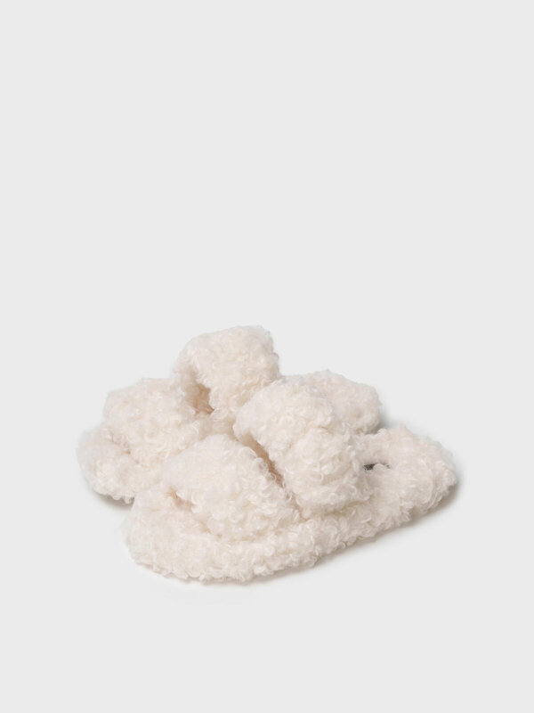 PLAYTODAY Тапочки 570206 32521717 белый