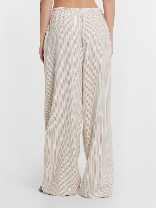 MARK FORMELLE Брюки 570385 182511 коричневая полоска на молочном