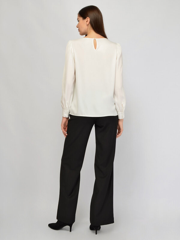 VISERDI Блузка 570402 10445-мол 1451165 молочный