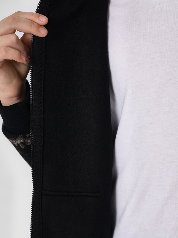 MARK FORMELLE Жакет 570694 363321 разводы на черном