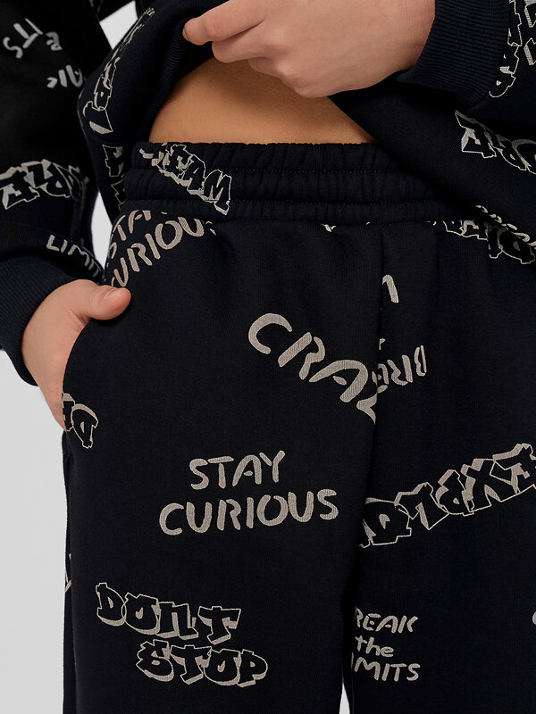 MARK FORMELLE Комплект 570786 393336 надписи на черном