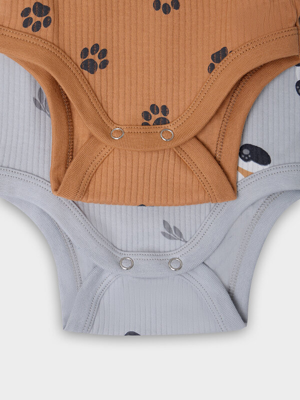 MARK FORMELLE Боди детское 571008 13018-2 пандочки на сером +лапки на охре