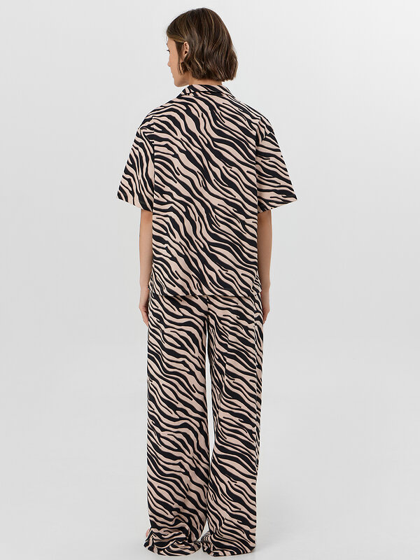 MARK FORMELLE Комплект 571021 592554 зебра на холодном бежевом