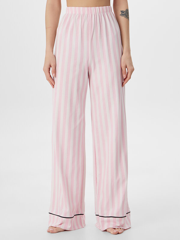 MARK FORMELLE Костюм 573340 592620 розовая полоска +Moscow