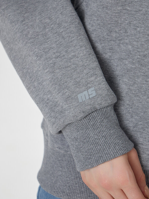 MARK FORMELLE Свитшот 573366 302494 серый меланж+печать