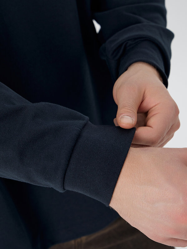 MARK FORMELLE Свитшот 573367 121917-1 неви