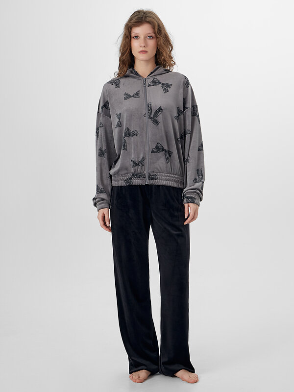 MARK FORMELLE Толстовка 573767 502984 бантики на сером