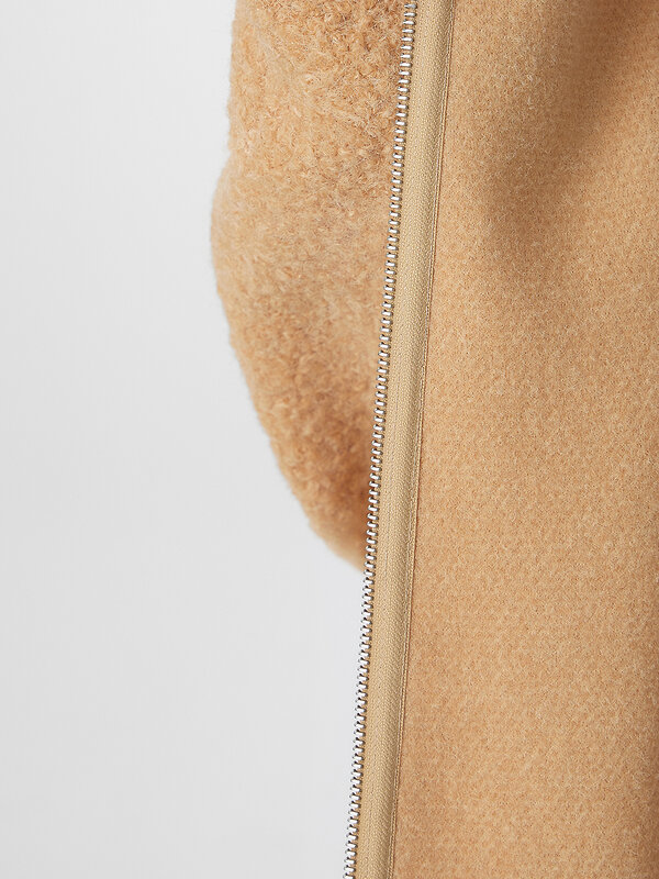 MARK FORMELLE Толстовка 573771 172038 латте