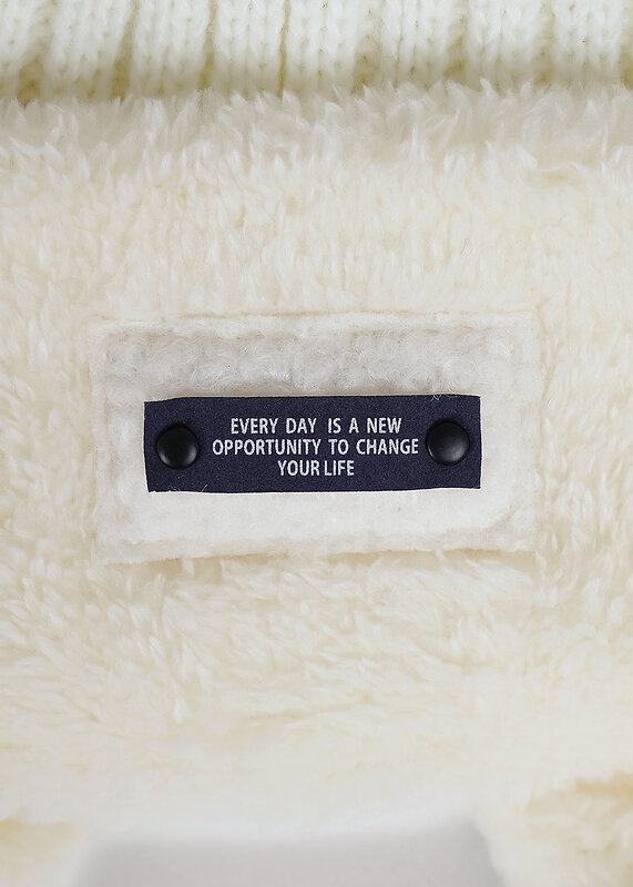 CLEVER Шапка 573852 454520ап мех молочный