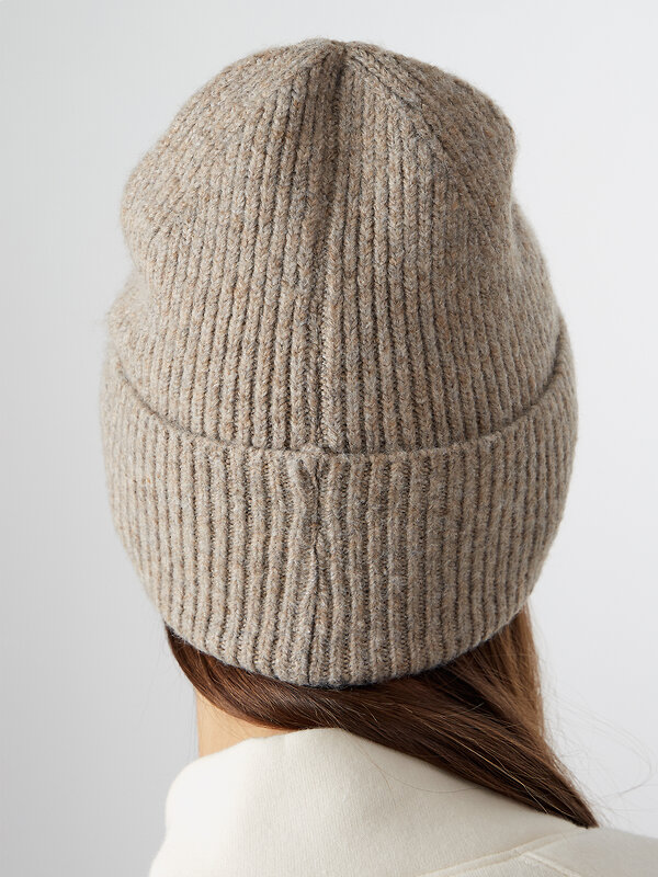 MARK FORMELLE Шапка 574125 24010 бежевый