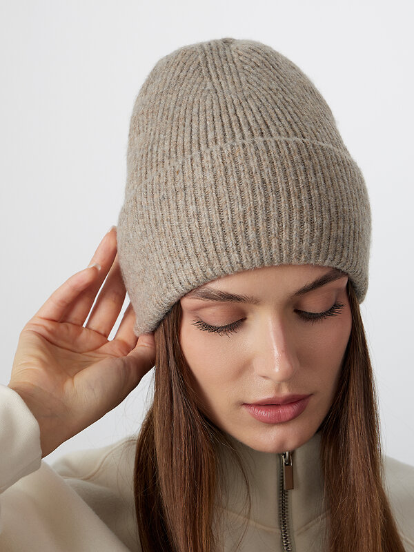 MARK FORMELLE Шапка 574125 24010 бежевый