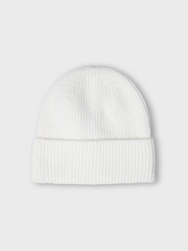 MARK FORMELLE Шапка 574126 24010 молочный