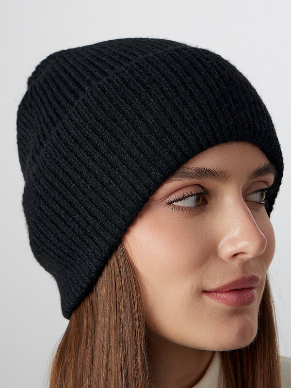 MARK FORMELLE Шапка 574128 24010 черный