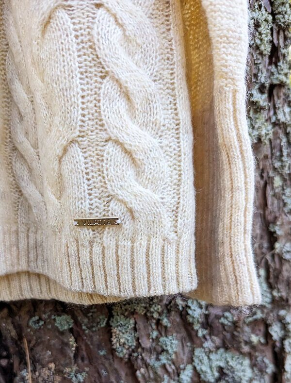 VILATTE Свитер 574367 D34.185 молочно-бежевый