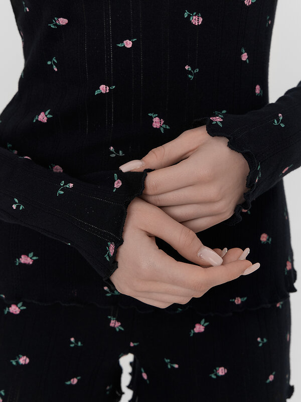 MARK FORMELLE Комплект 574957 592614 розочки на черном