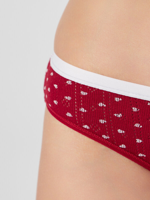 MARK FORMELLE Трусы 575001 412671 сердечки на т.красном