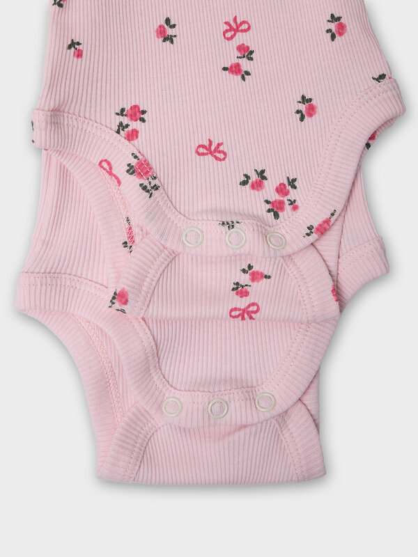 MARK FORMELLE Боди детское 575037 13017-2 розовый +цветочки на розовом