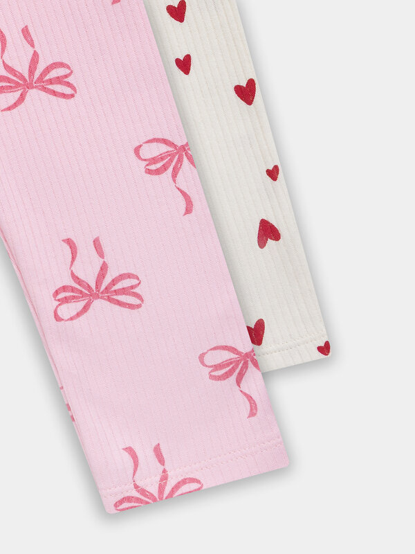 MARK FORMELLE Ползунки 575075 85116-2 сердечки на молочном +бантики на розовой сказке