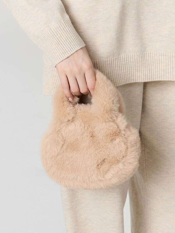 MARK FORMELLE Сумка 575096 24006 шоколадное молоко