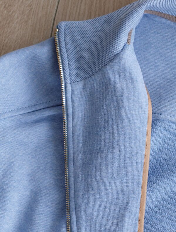 VILATTE Джемпер 575125 D49.141 голубой меланж