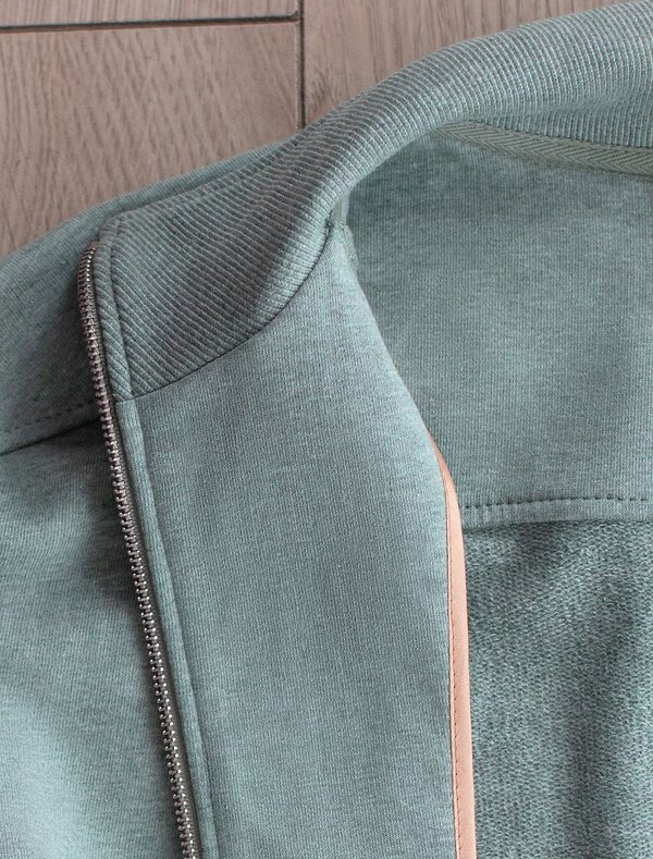 VILATTE Джемпер 575129 D49.141 оливковый меланж