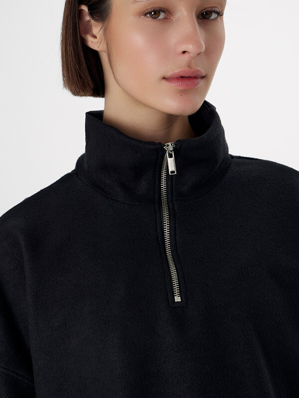 MARK FORMELLE Свитшот 575354 302491 черный