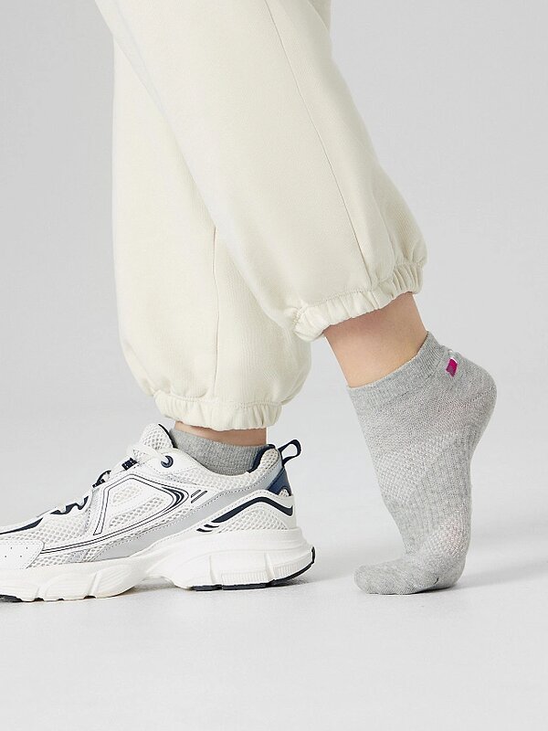 MARK FORMELLE Женские носки 575693 300C-153 серый меланж