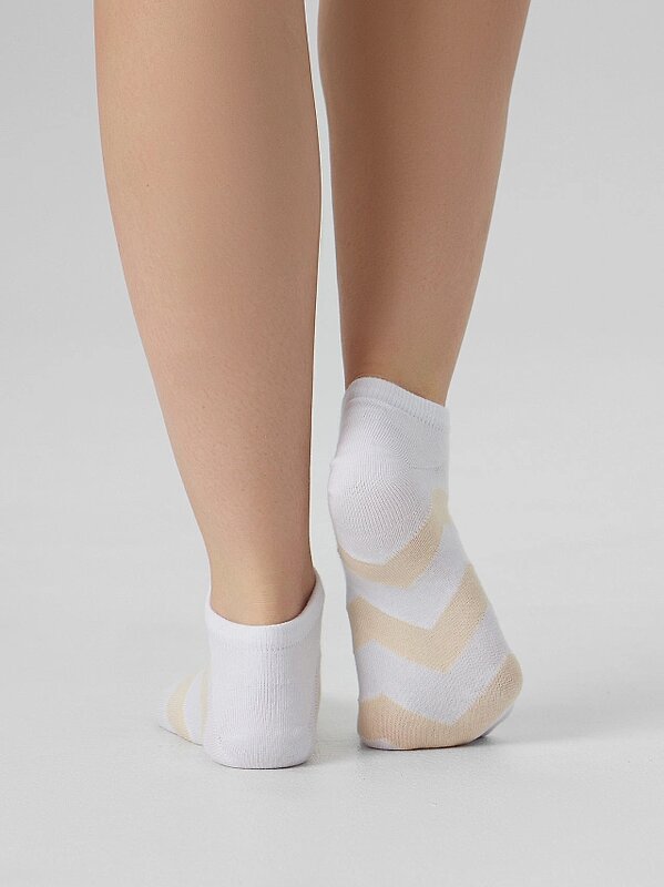 MARK FORMELLE Женские носки 575695 306K-1239 белый