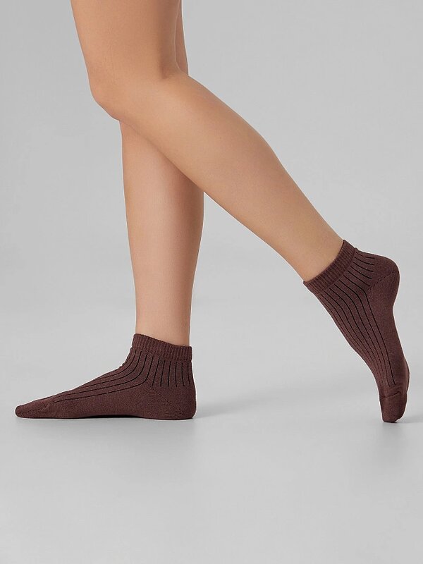 MARK FORMELLE Женские носки 575732 398K-3368 шоколадный