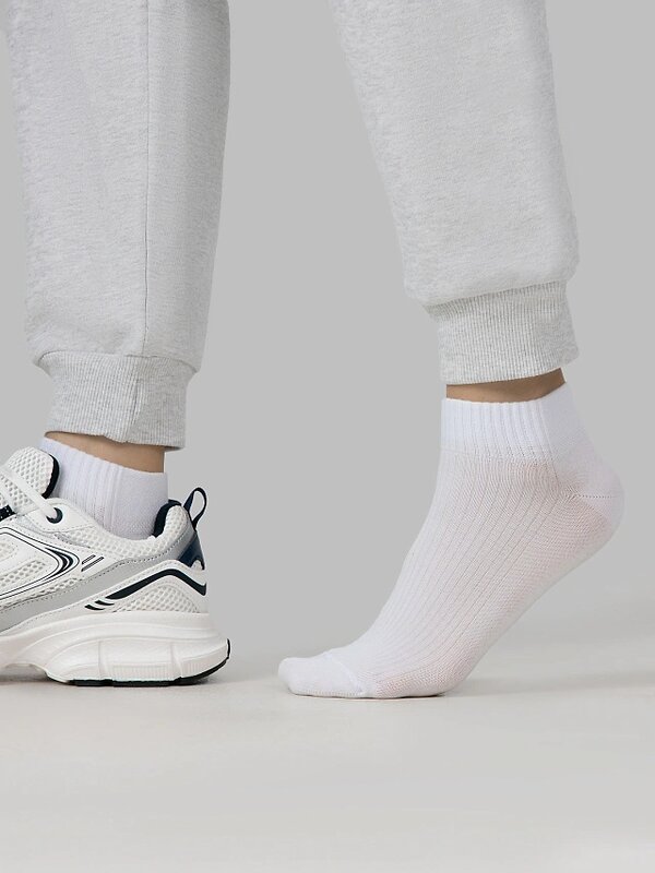 MARK FORMELLE Женские носки 575929 366A-1516 белый