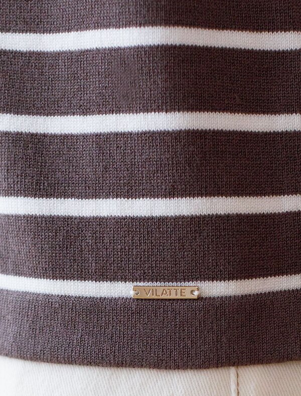 VILATTE Джемпер 576100 D39.386 кофейный