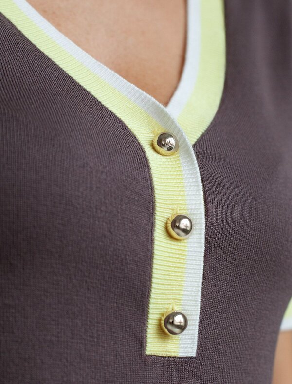 VILATTE Джемпер 576102 D39.387 кофейный