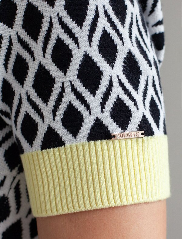 VILATTE Джемпер 576120 D39.402 белый-черный