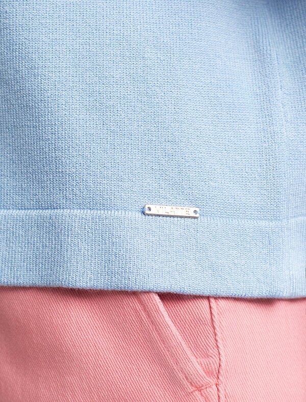 VILATTE Джемпер 576125 D39.403 светло-голубой