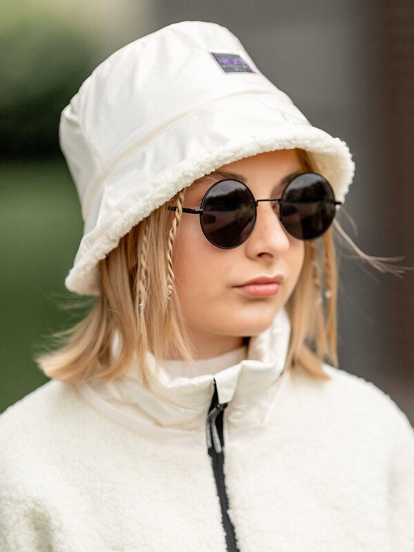 BATIK Панама 576195 566-23в-54-56-2 Молоко