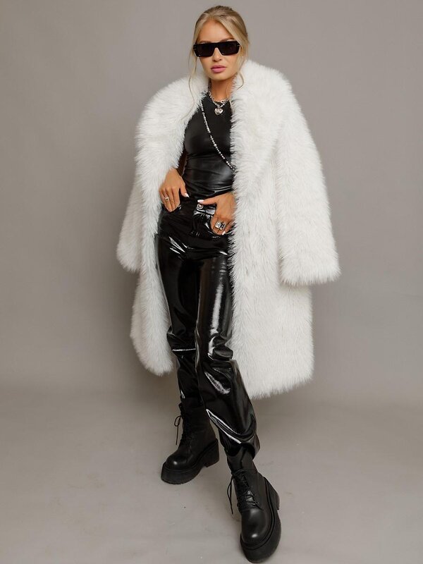 BATIK Шуба 576421 819-24о-1 Белый