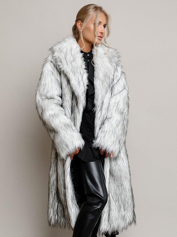 BATIK Шуба 576425 819-24о-2 Белый с черными кончиками