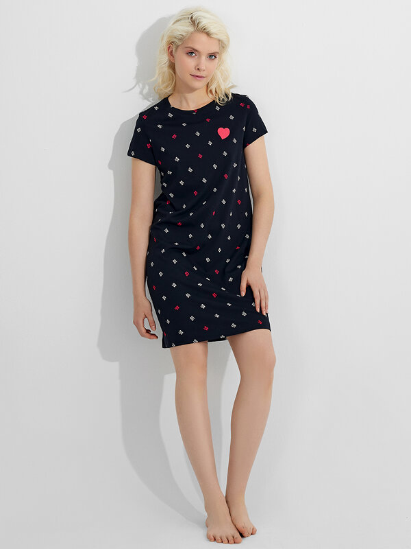 MARK FORMELLE Сорочка 576453 572402 текст на черном