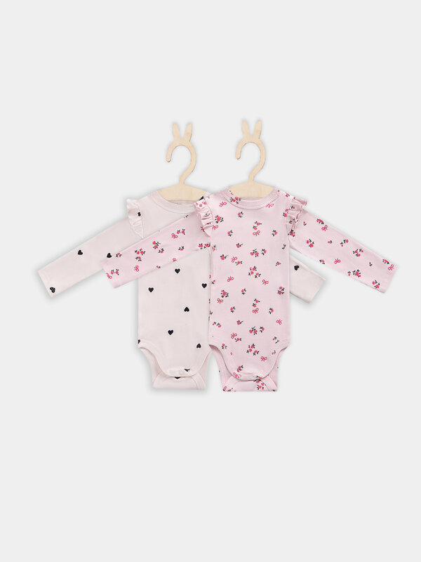 MARK FORMELLE Боди детское 576695 13017-2 сердца на св.розовом +цветочки на розовом