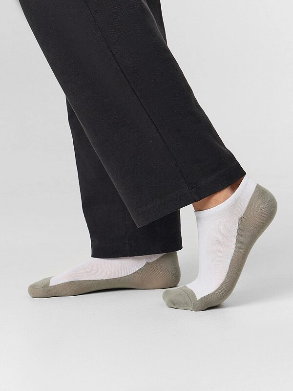 MARK FORMELLE Мужские носки 576731 104K-3091 белый /оливка