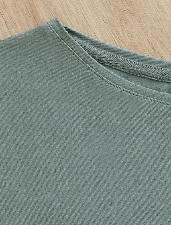 VILATTE Футболка 576895 D49.088 св.оливковый