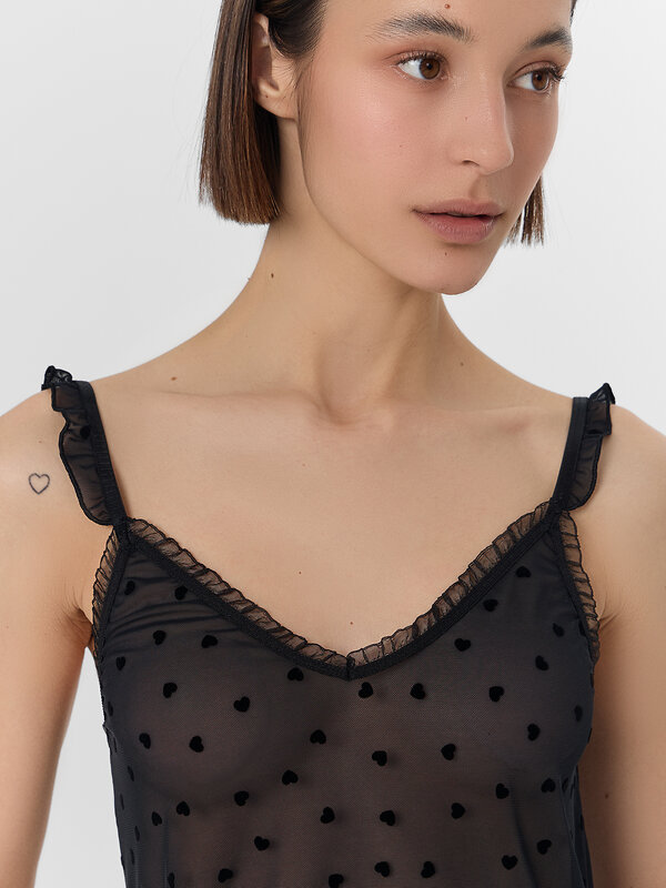 MARK FORMELLE Сорочка 577171 572400 сердечки на черном