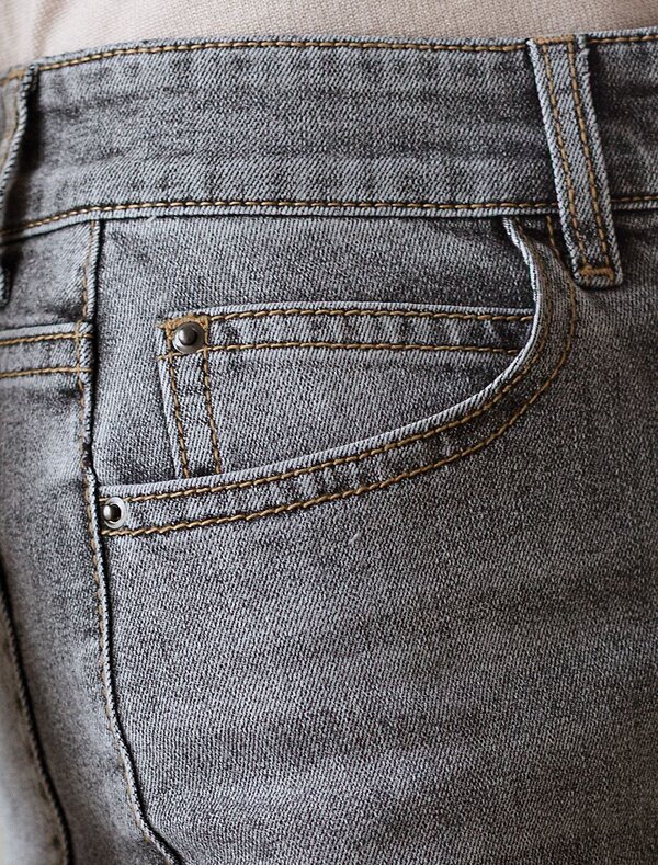 VILATTE Джинсы 577479 D54.310 серый