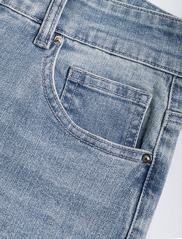 VILATTE Джинсы 577483 D54.313 голубой