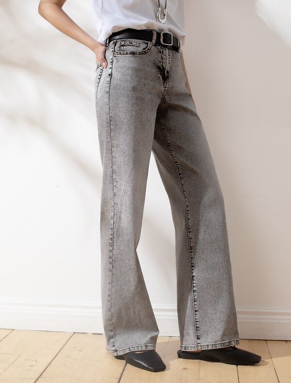 VILATTE Джинсы 577486 D54.315 серый