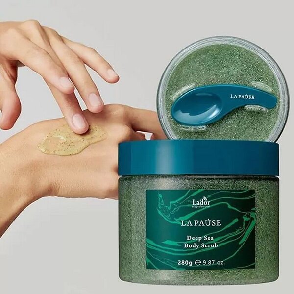 Lador Скраб для тела с морской солью и вулканической пемзой / La-Pause Deep Sea Body Scrub, 280 г 577630 16732 