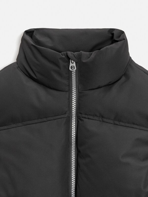 Acoola Жилет 577952 20140400049 черный