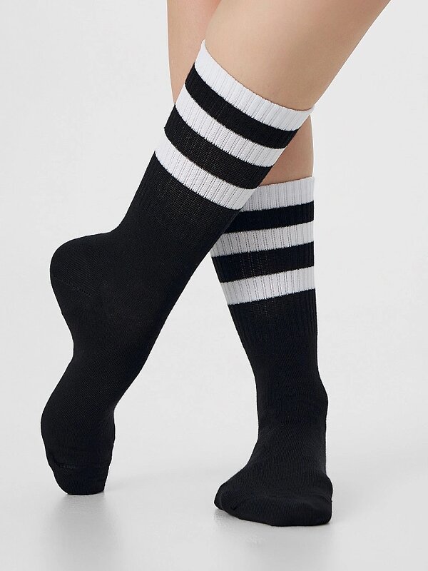 MARK FORMELLE Женские носки 578441 217K-3112 черный