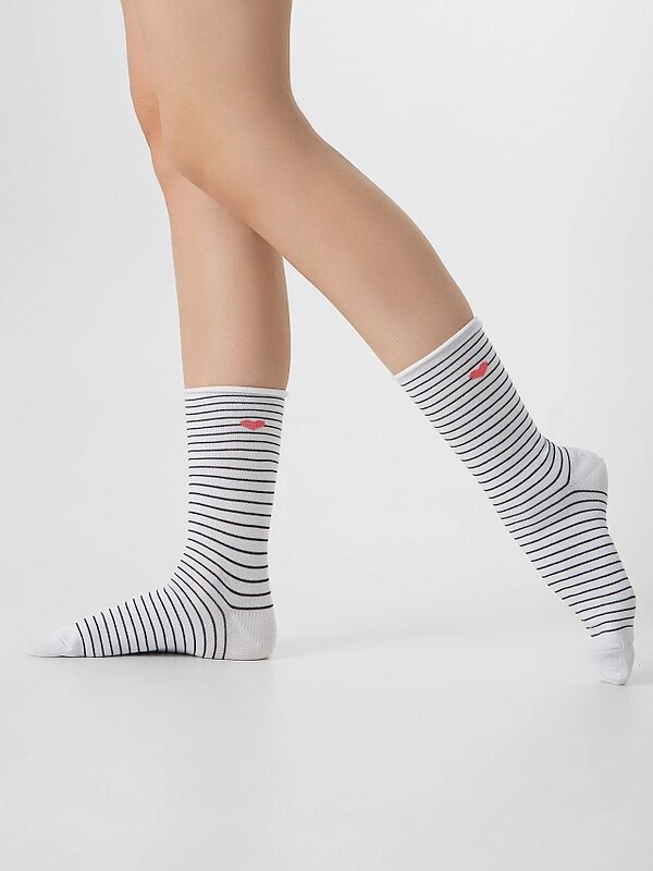 MARK FORMELLE Женские носки 578445 245K-2345 белый